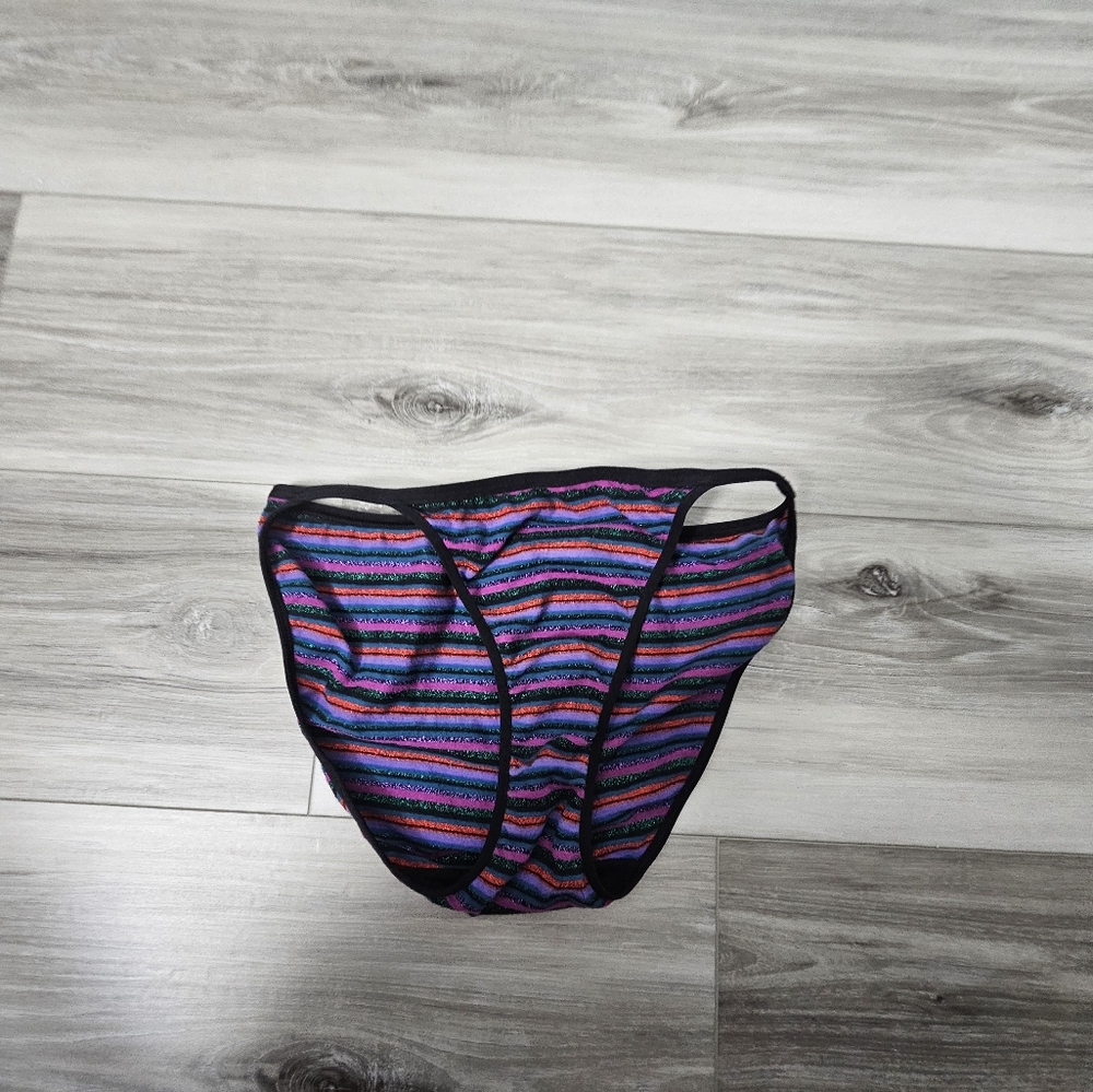 Rare NWOT 90s/00s Victorias Secret String Bikini Sz M